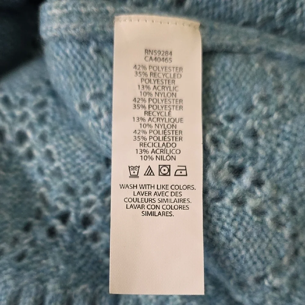 The Children's Place Light Blue Lace Sweater. Size 14